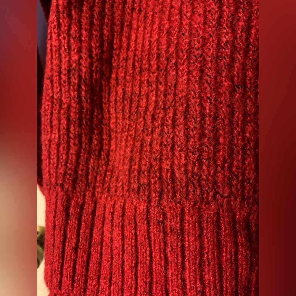 💕SALE! RED RIBBED Sweater for Women. New!Petite Large. Black thread throughout. - Picture 8 of 9